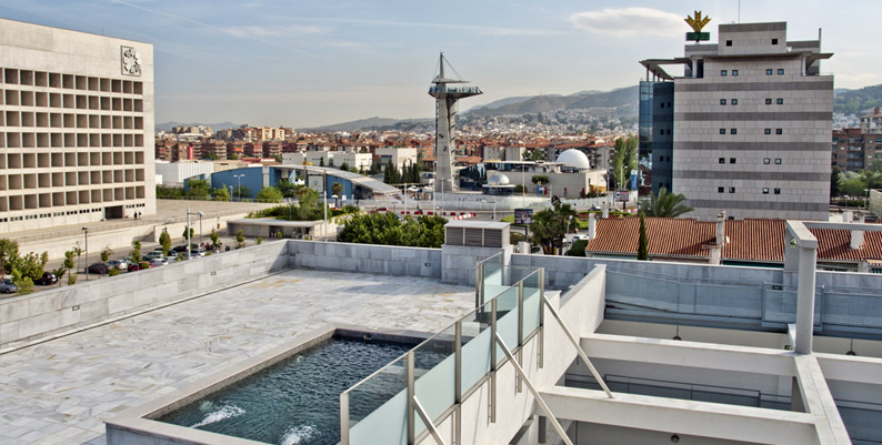 Edificio Spring Glory: alquiler de oficinas y locales profesionales.